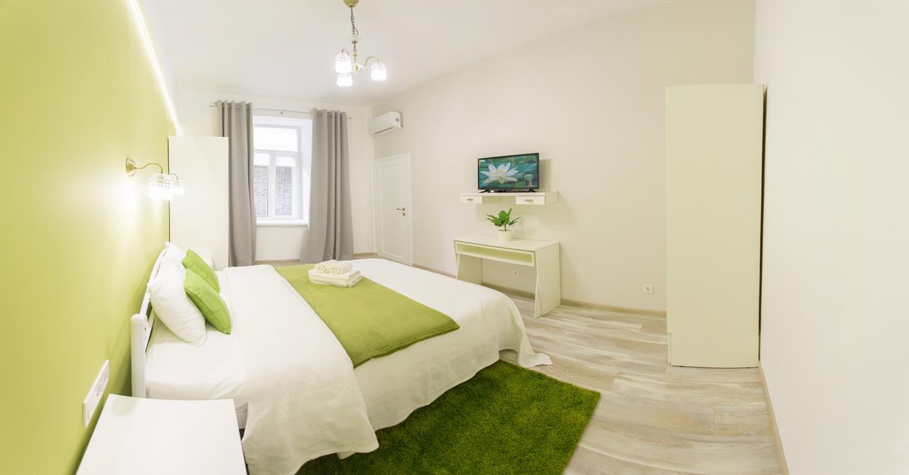 Basseynaya Apart Hotel Kiev Exteriör bild
